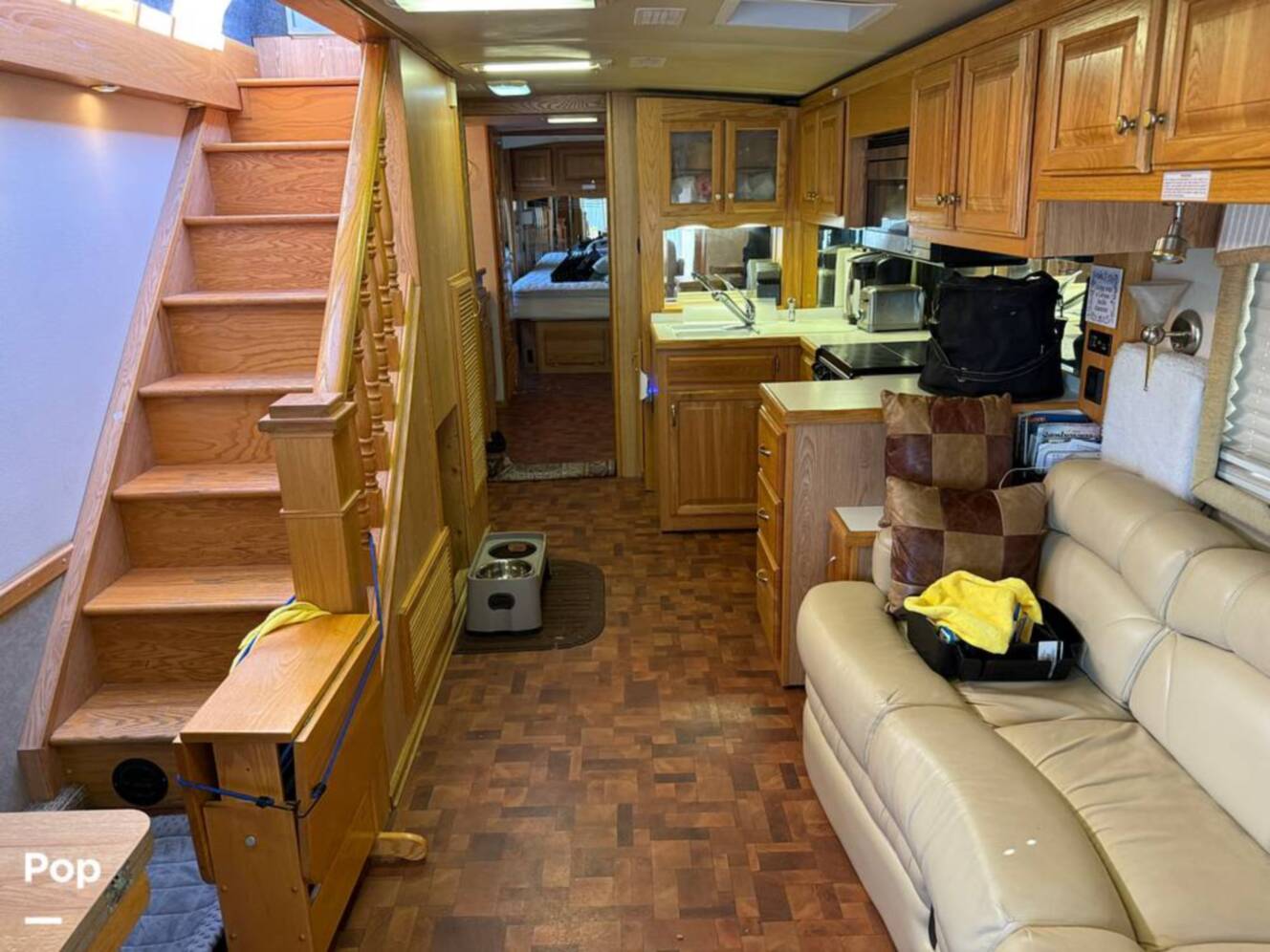 A photo of this 2006 Airstream Skydeck XL XL390