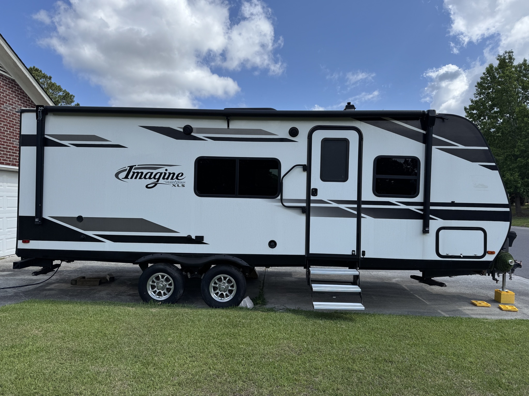 2020 Grand Design IMAGINE XLS 22MLE RV