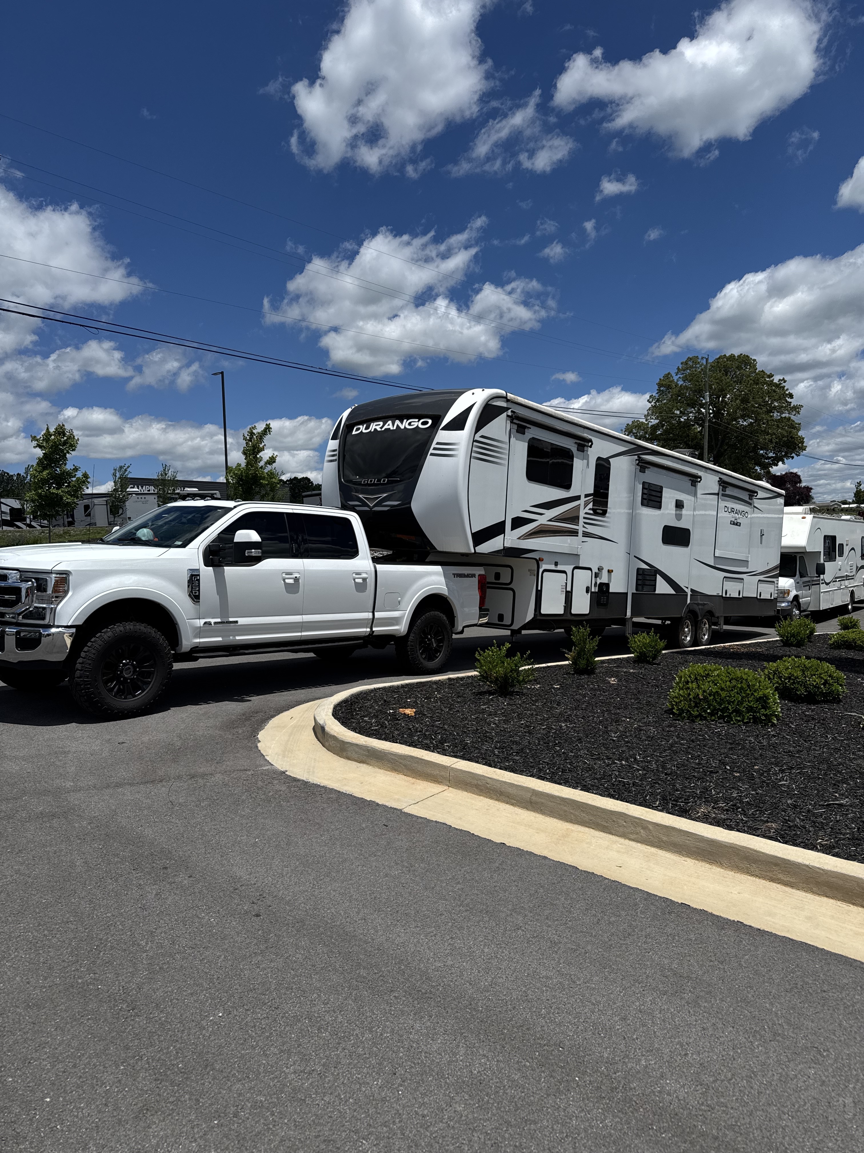 2021 K-Z DURANGO GOLD G386FLF RV