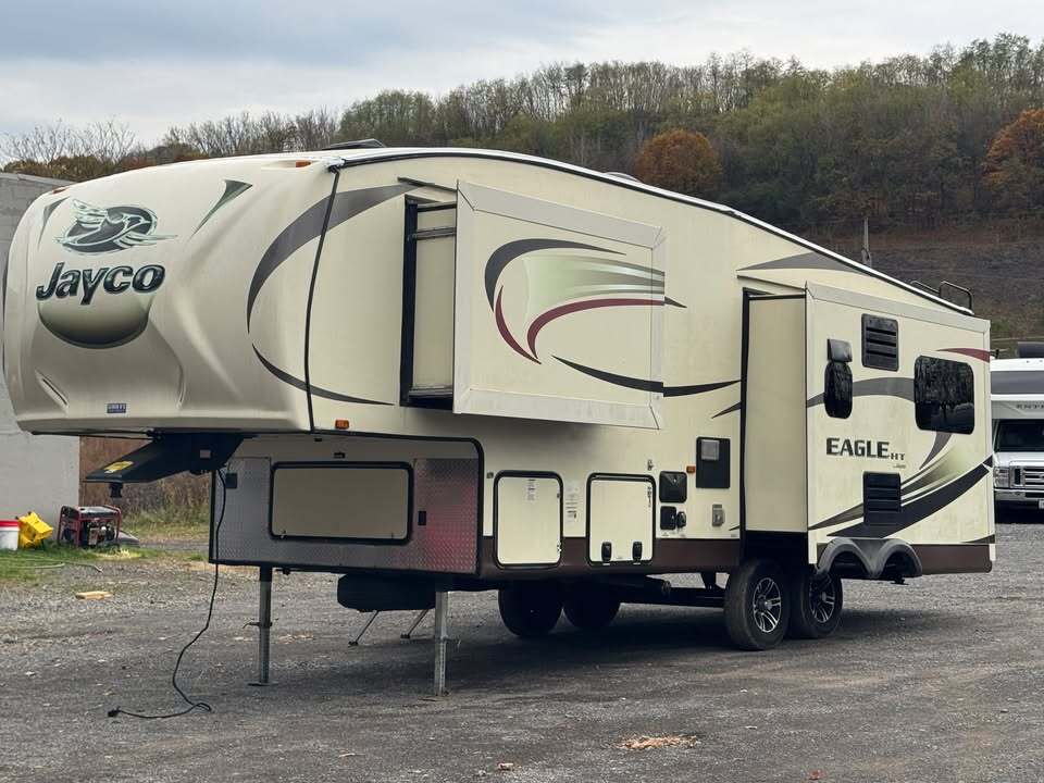 2015 Jayco EAGLE 27.5RLTS in syracuse NY