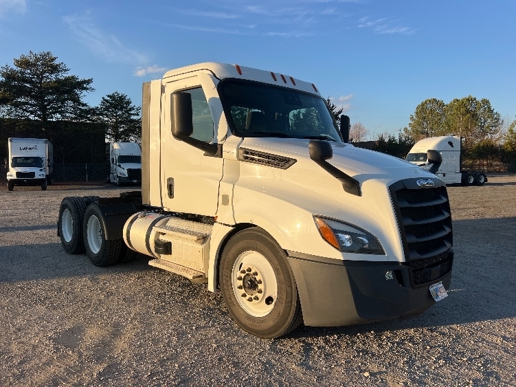 2021 FREIGHTLINER CASCADIA 126 in Indian Trail, NC