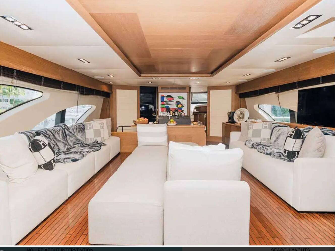 A photo of this 2010 Azimut Leonardo