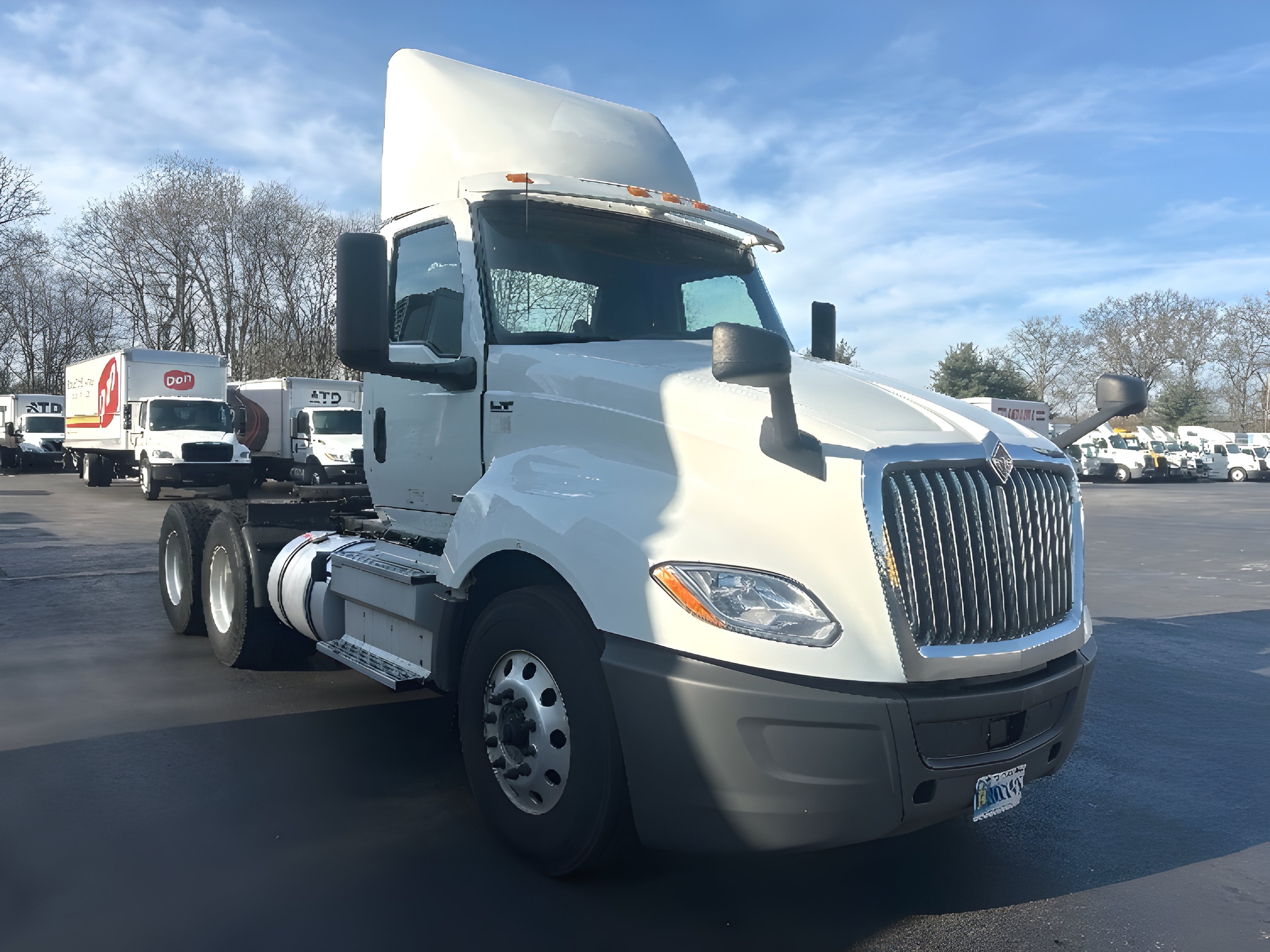 2020 INTERNATIONAL LT625 in Burlington, NJ