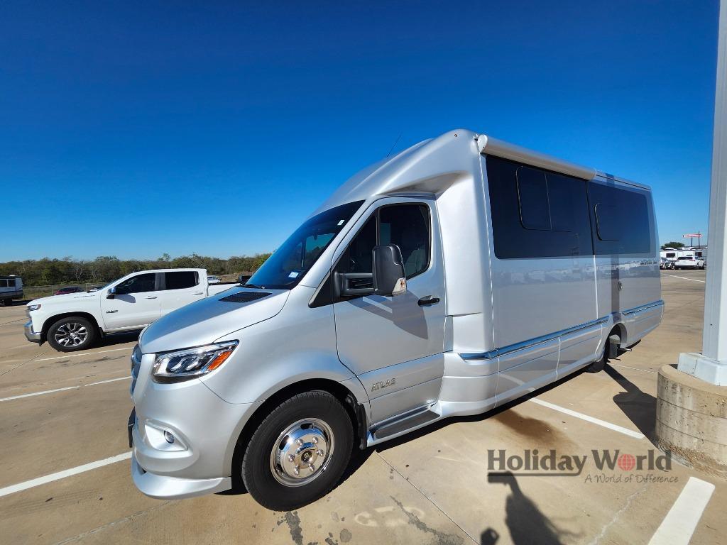 2021 Airstream Atlas Murphy Suite in katy TX