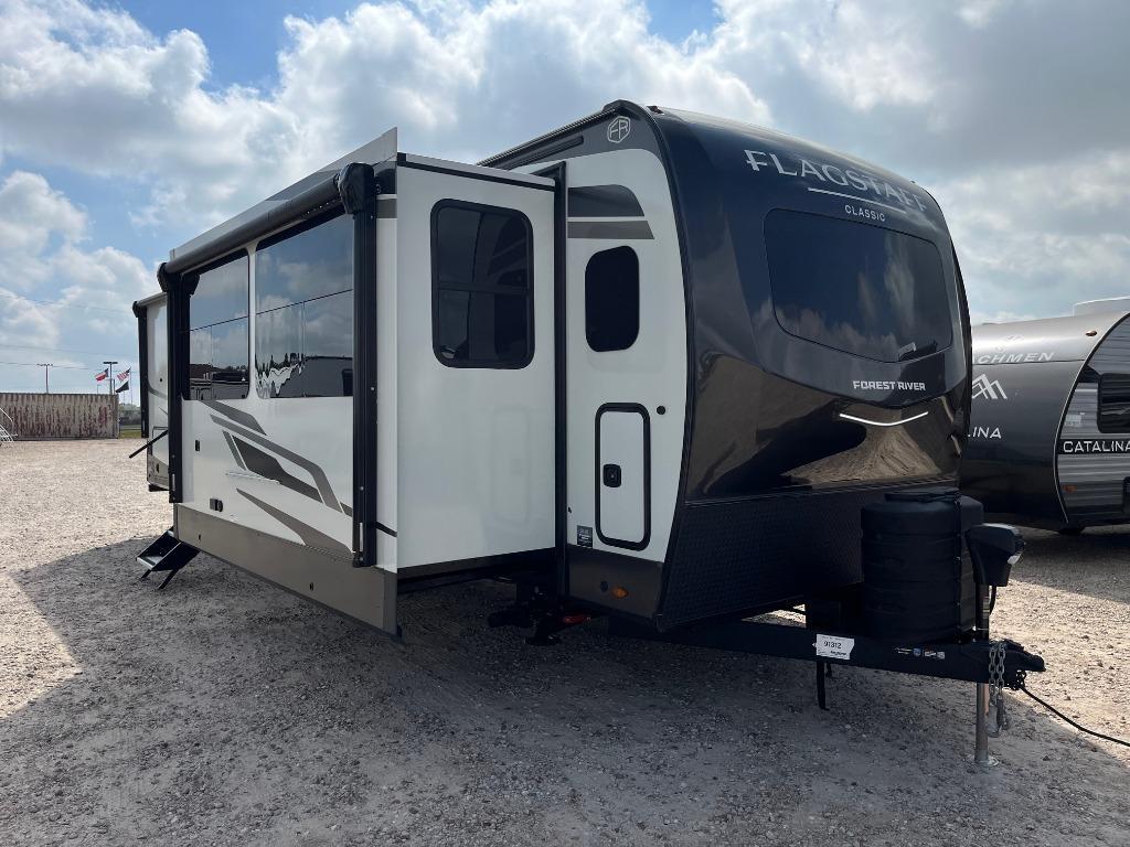 2026 Forest River Rv Flagstaff Classic 832FK in breckenridge TX