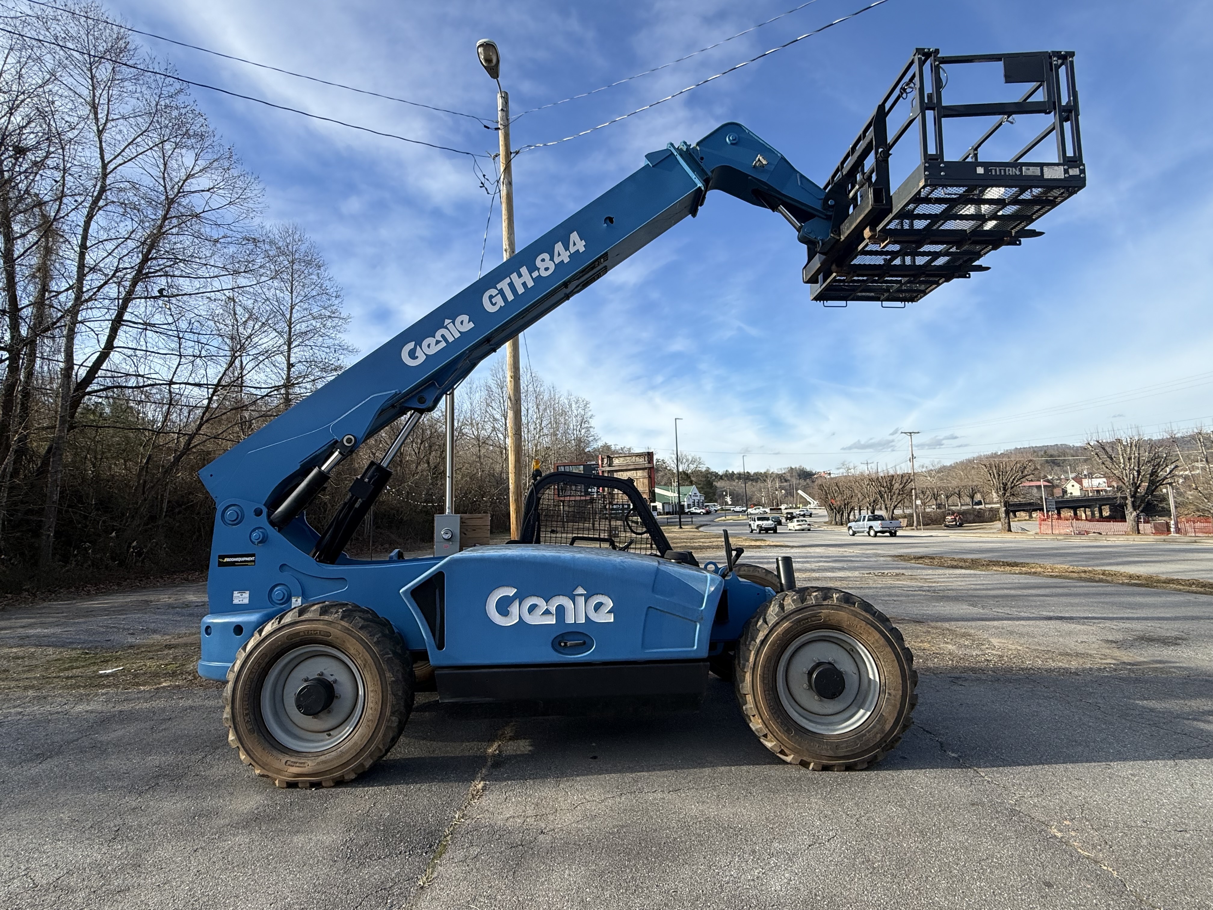 2014 GENIE GTH-844 in Murphy, NC