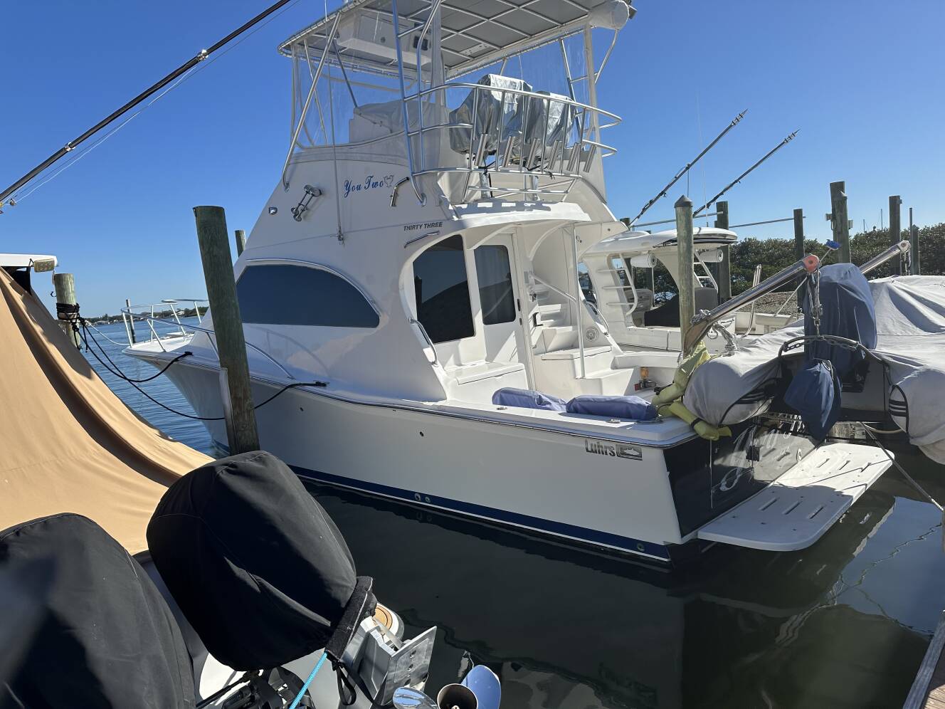 A photo of this 2005 Luhrs 34 CONVERTIBLE