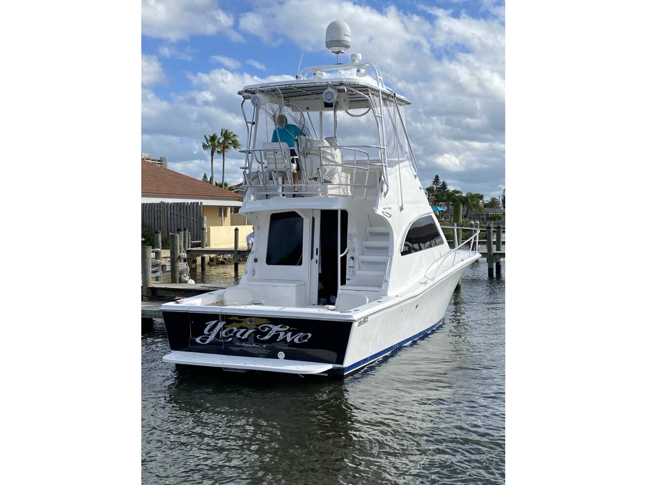 A photo of this 2005 Luhrs 34 CONVERTIBLE