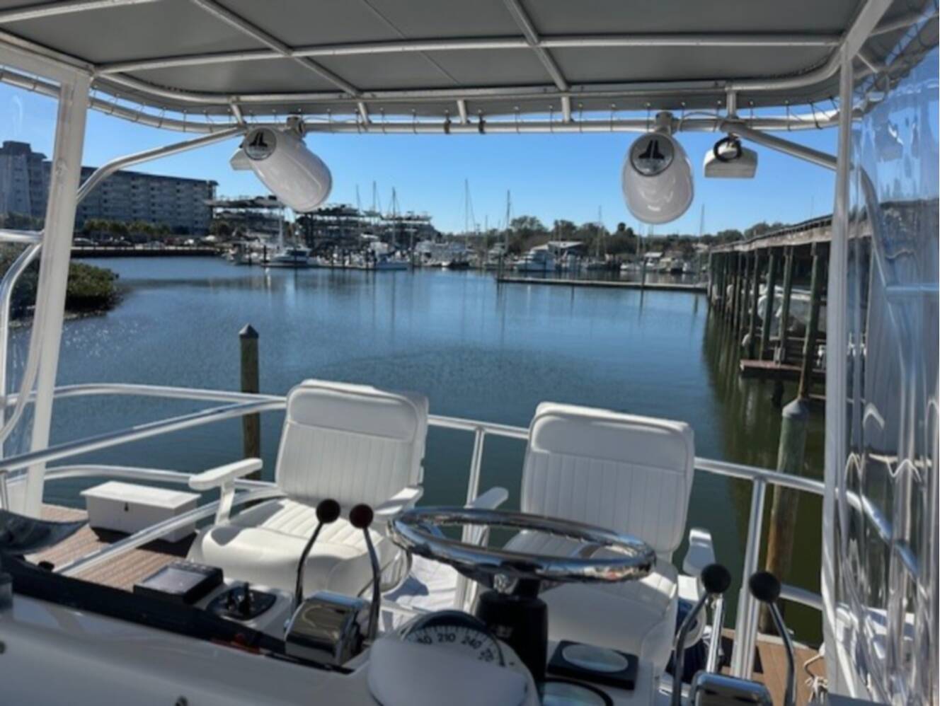 A photo of this 2005 Luhrs 34 CONVERTIBLE