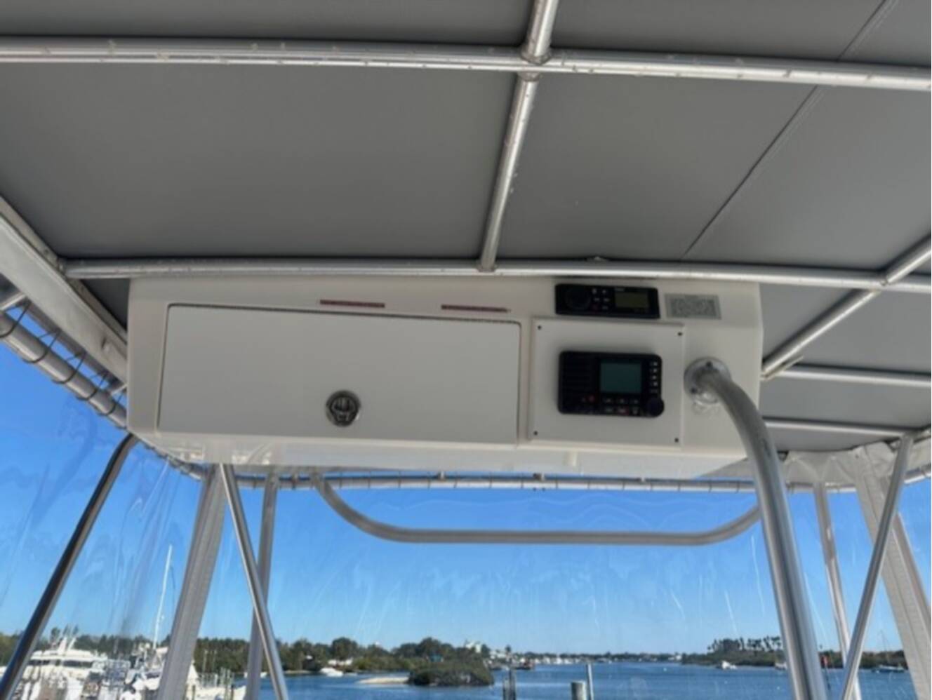 A photo of this 2005 Luhrs 34 CONVERTIBLE