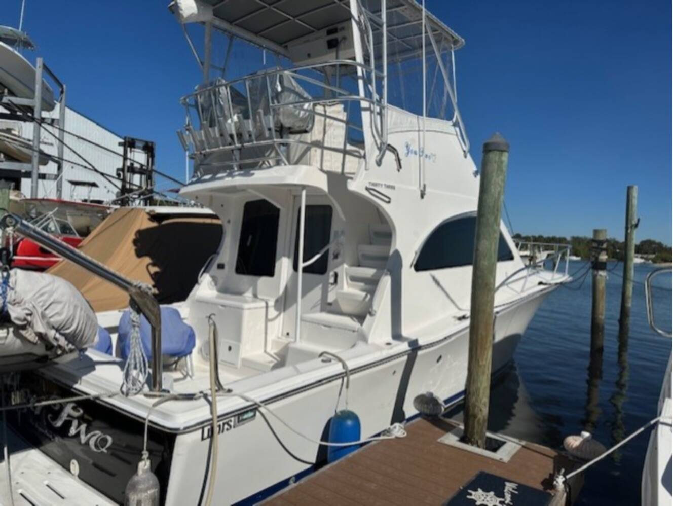 A photo of this 2005 Luhrs 34 CONVERTIBLE
