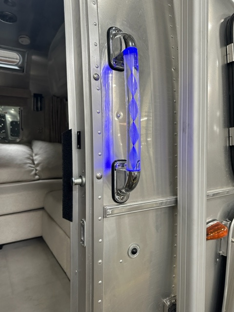 2023 Airstream POTTERY BARN SPECIAL EDITION 28RB RV