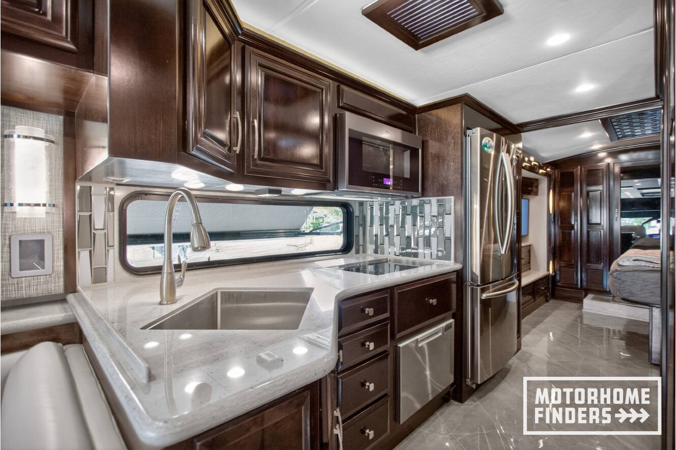 A photo of this 2021 Newmar NEW AIRE 3543