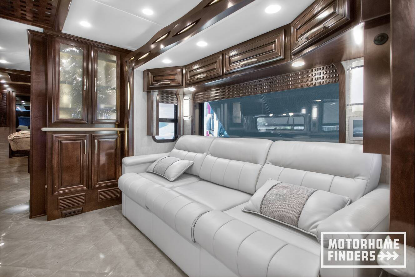 A photo of this 2021 Newmar NEW AIRE 3543