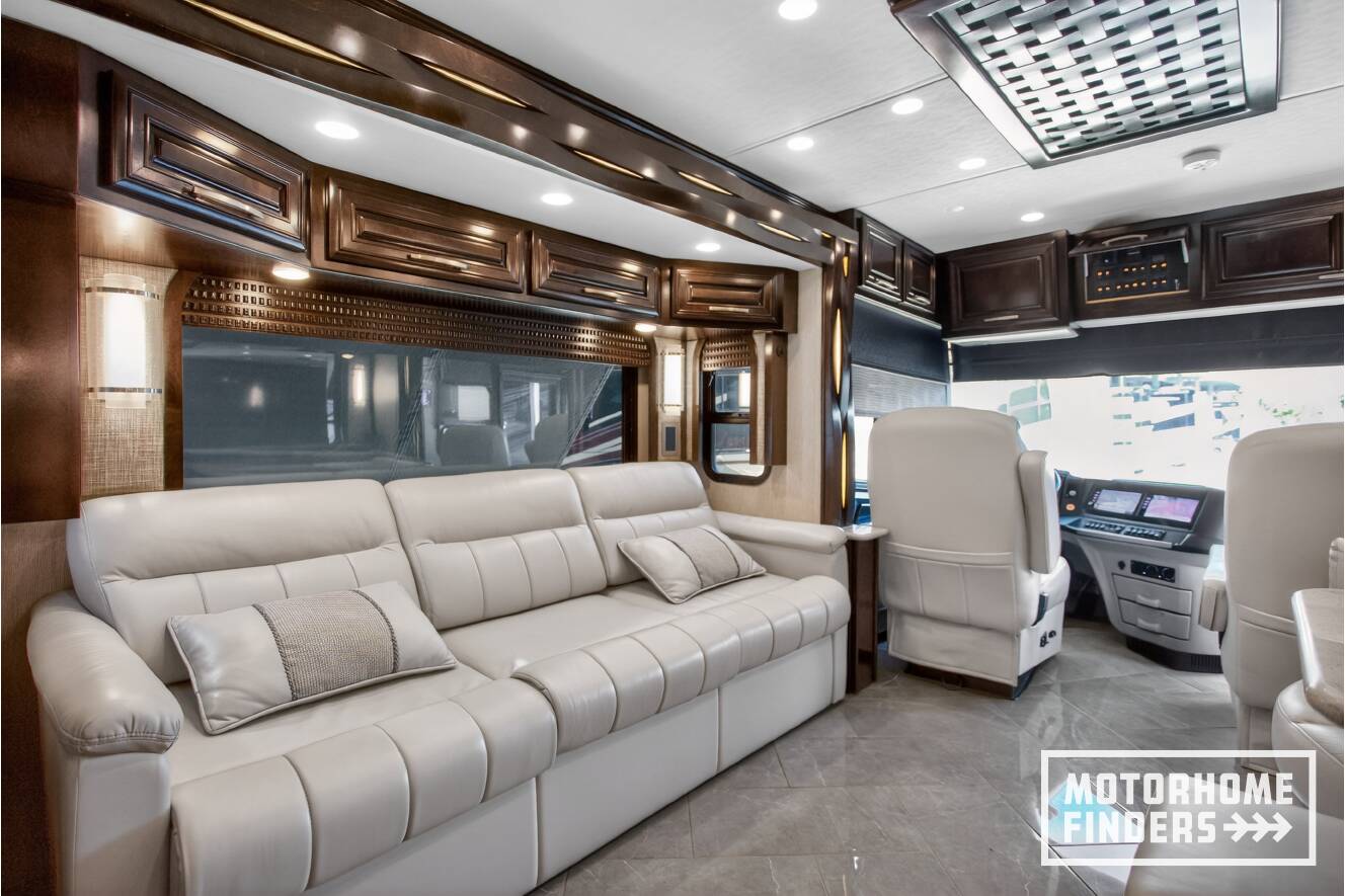 A photo of this 2021 Newmar NEW AIRE 3543