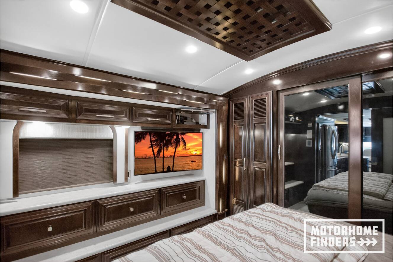 A photo of this 2021 Newmar NEW AIRE 3543