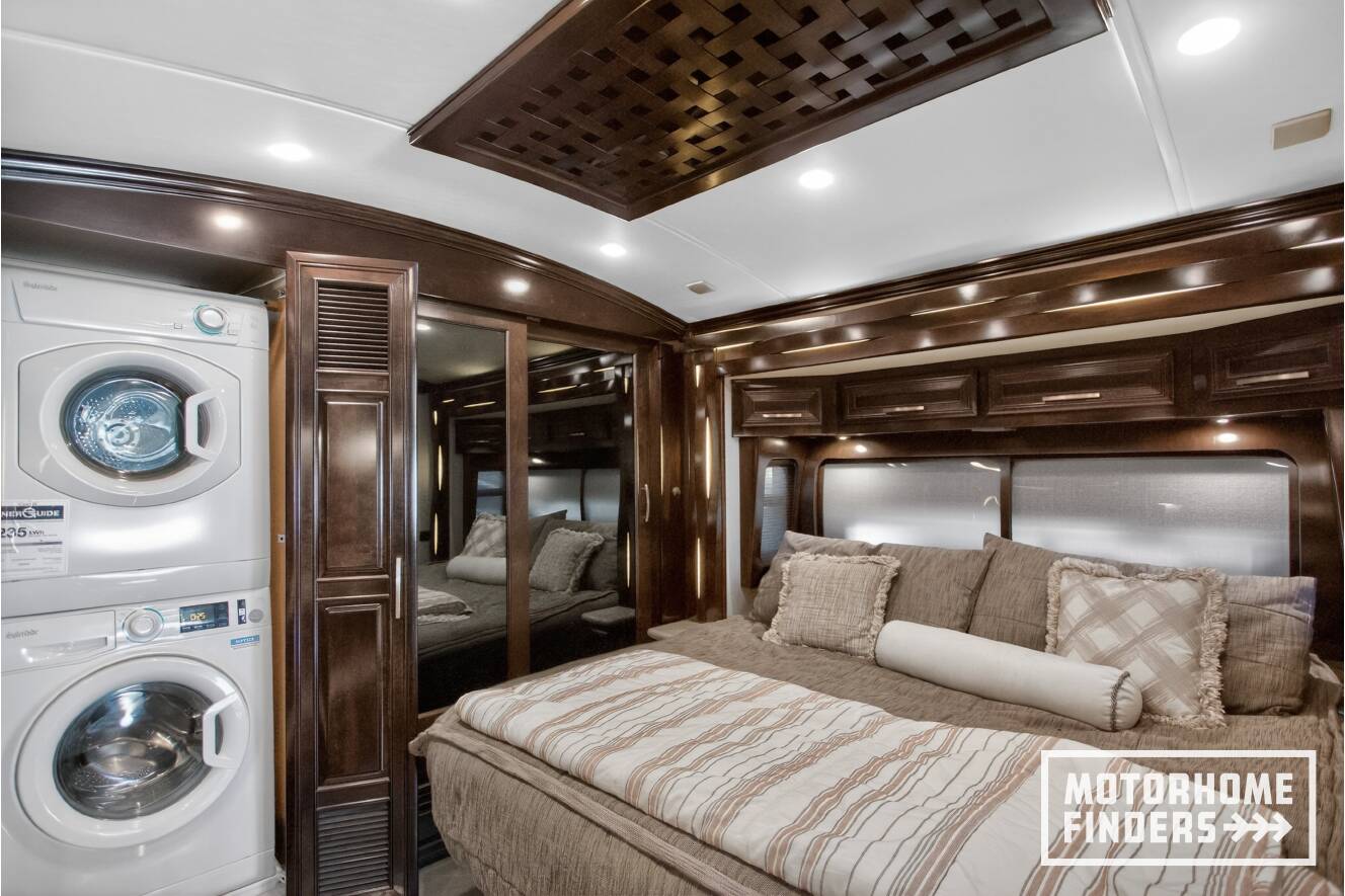A photo of this 2021 Newmar NEW AIRE 3543