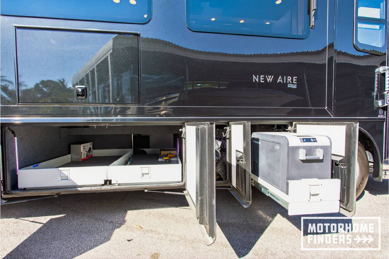 A photo of this 2021 Newmar NEW AIRE 3543