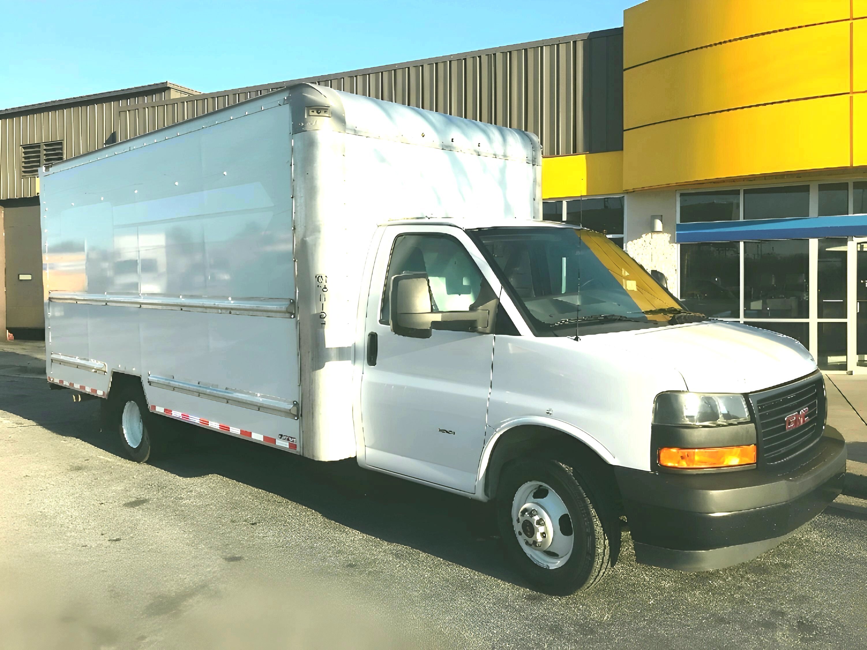 2021 GMC SAVANA in Greenville, SC