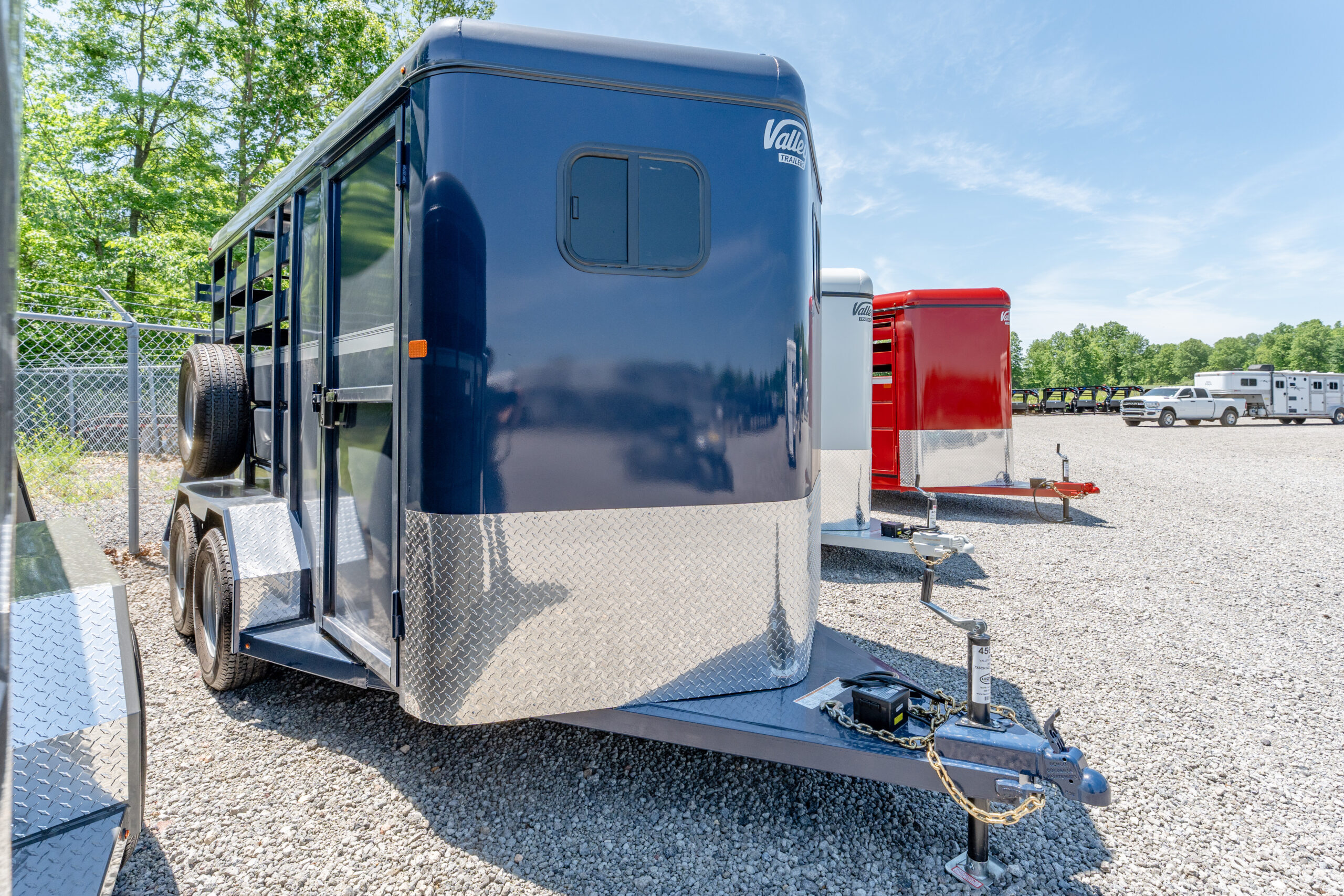 2027 VALLEY TRAILERS 2810 in North Jackson, OH