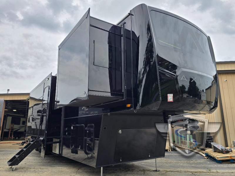 2027 Axiom Rv Vendetta V4250 in bryan TX