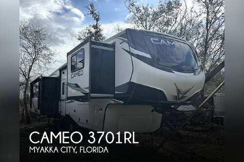 2022 Crossroads Cameo 3701RL in myakka city FL