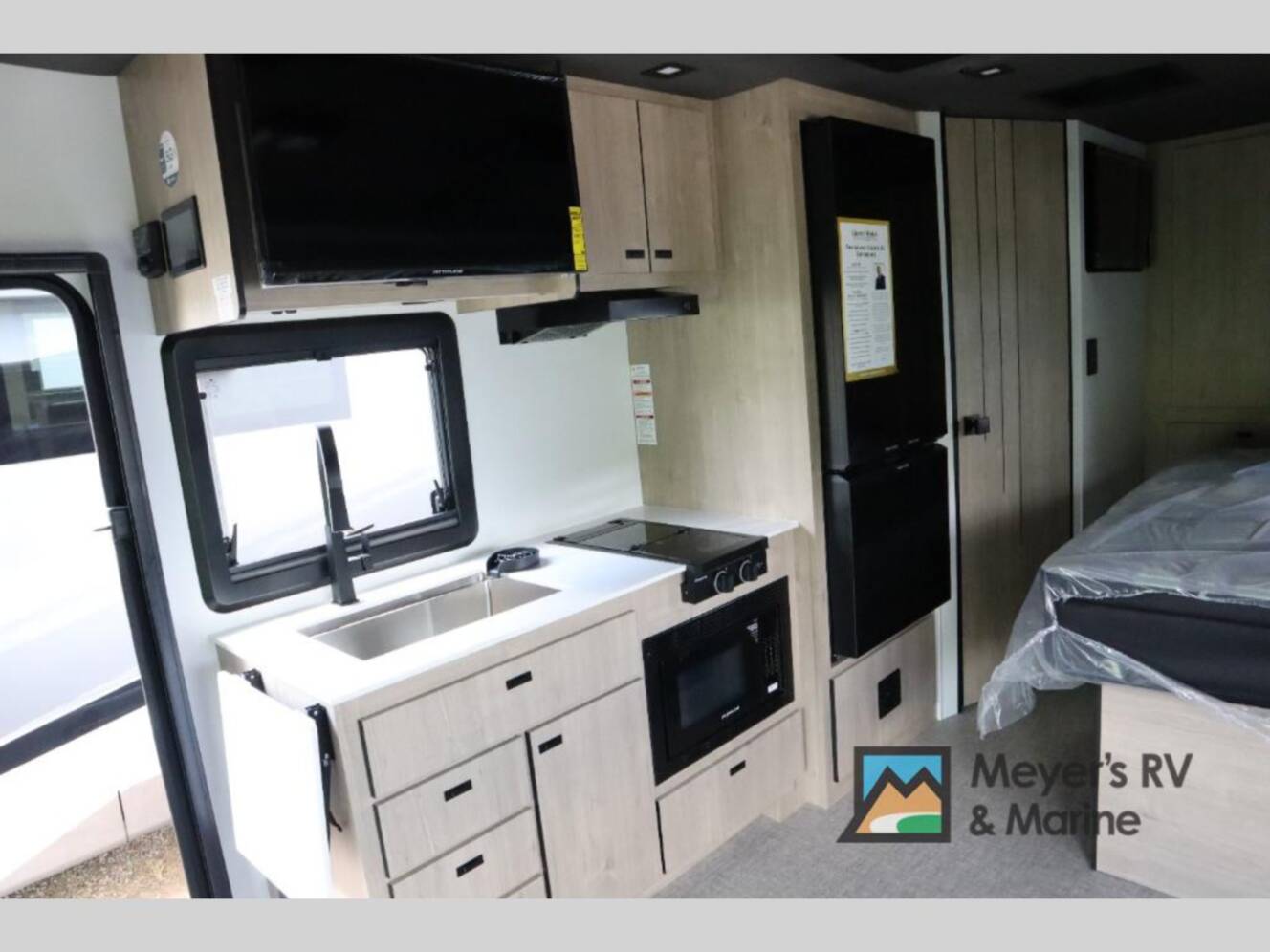 A photo of this 2026 Grand Design Lineage Series M 25FW