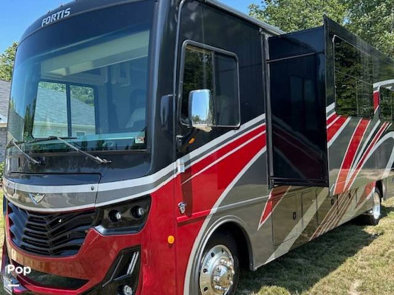 A photo of this 2023 Fleetwood Fortis 34MB