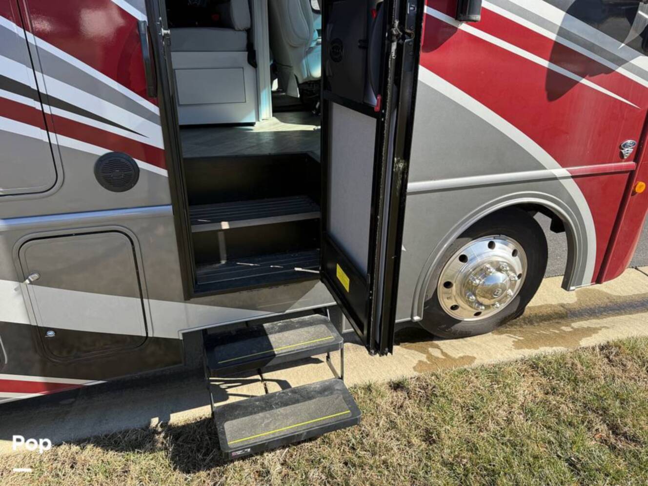A photo of this 2023 Fleetwood Fortis 34MB