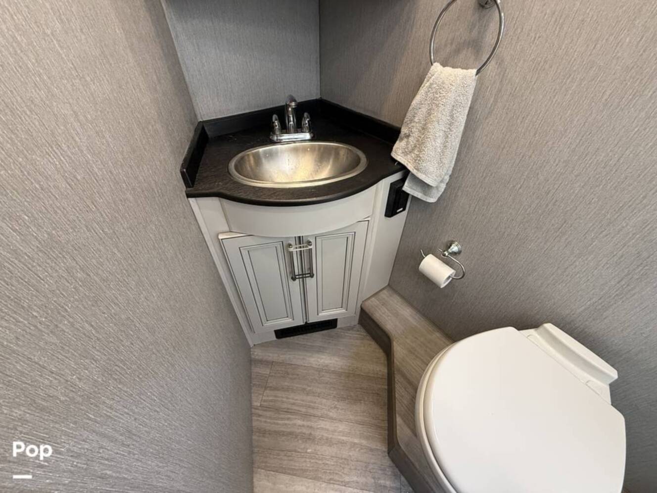 A photo of this 2023 Fleetwood Fortis 34MB
