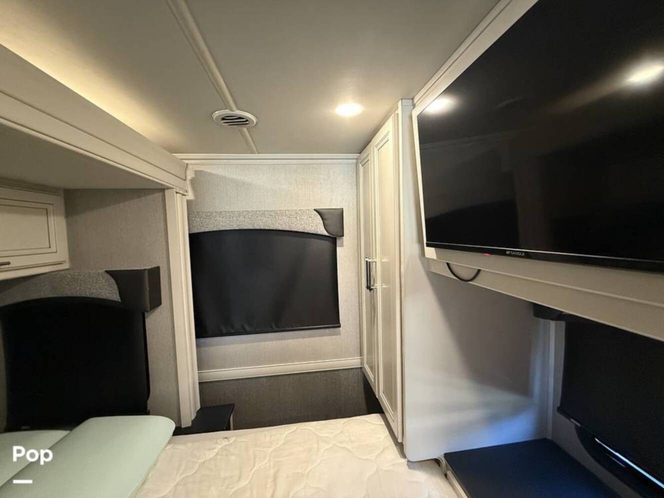 A photo of this 2023 Fleetwood Fortis 34MB