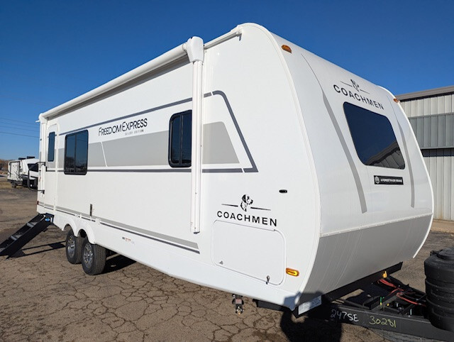 2025 Coachmen Freedom Express 247SE in rock falls IL