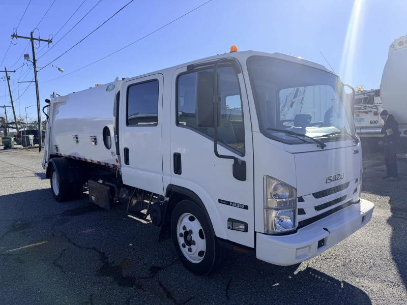 2018 ISUZU NQR