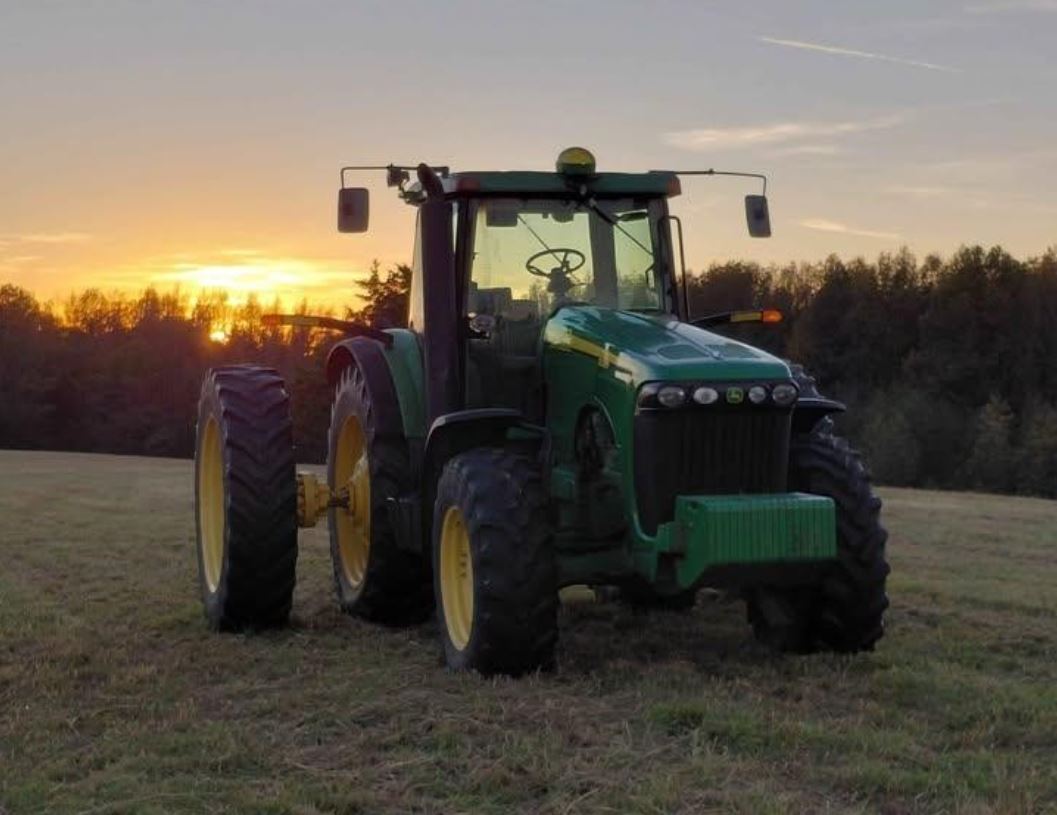 2005 JOHN DEERE 8320 in Rector, AR