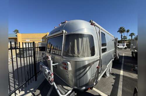 2014 Airstream INTERNATIONAL SIGNATURE 25RBT in palm desert CA