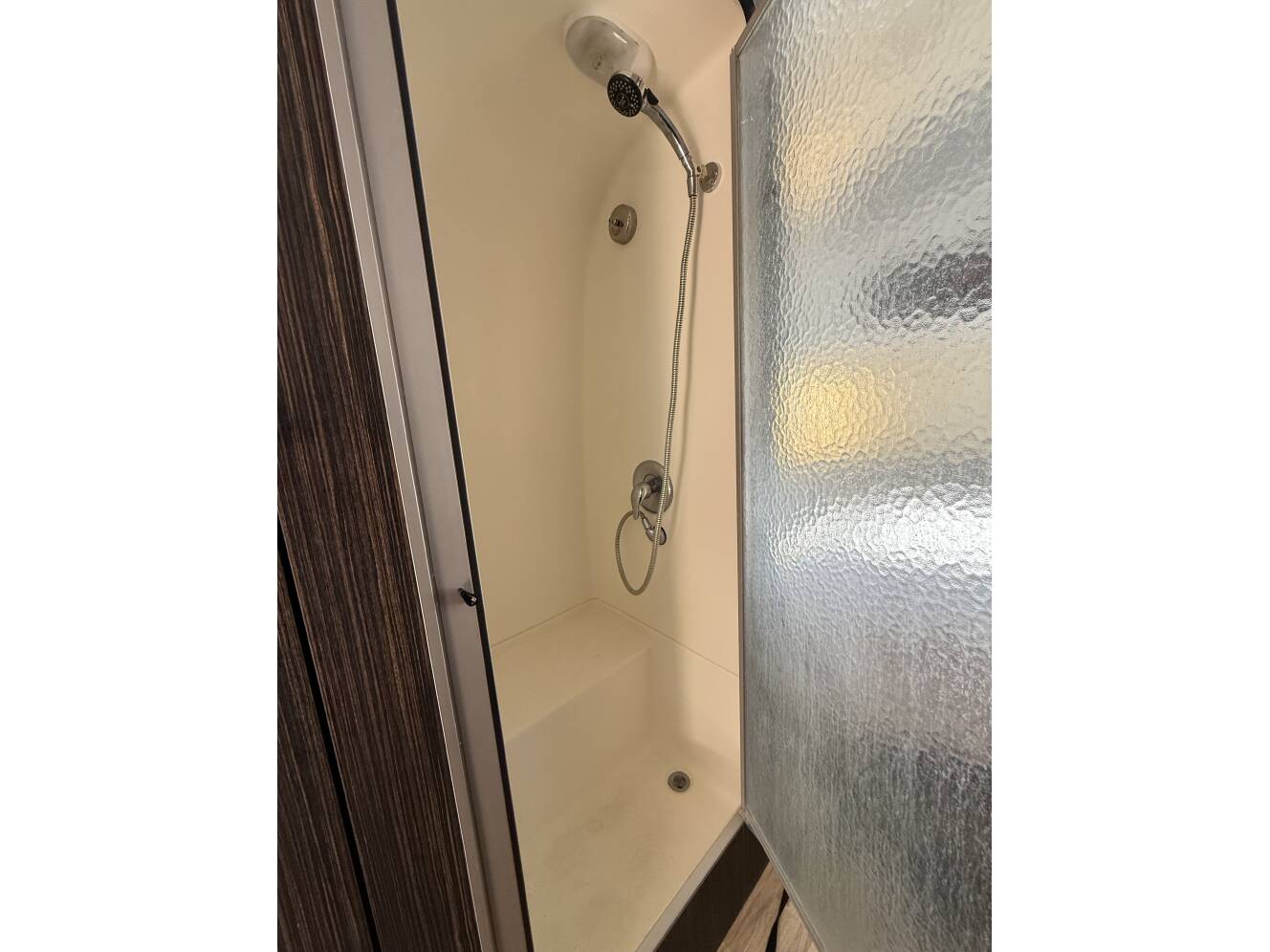 A photo of this 2014 Airstream INTERNATIONAL SIGNATURE 25RBT