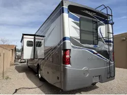 2021 THOR MOTOR COACH MIRAMAR 35 2