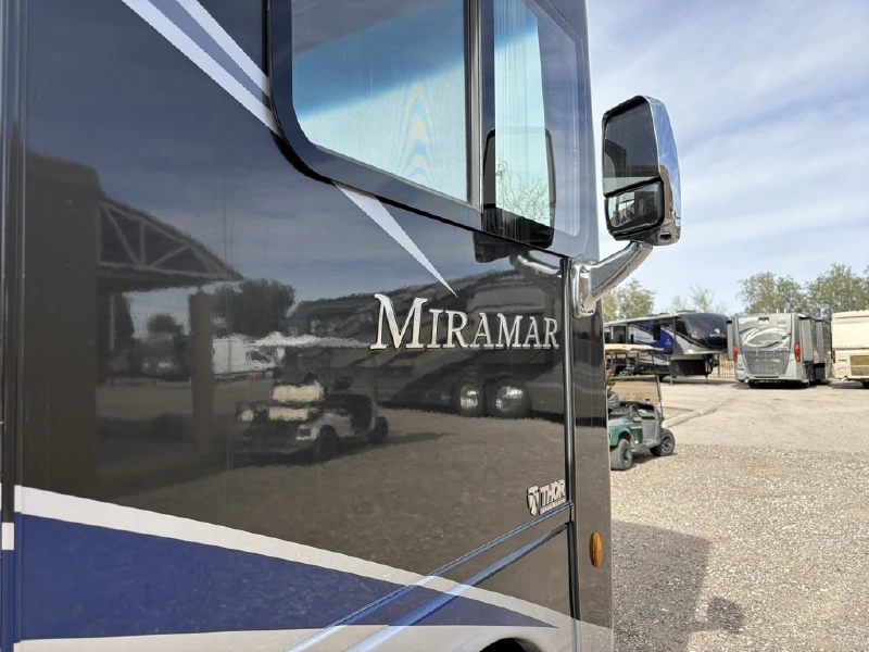 2021 THOR MOTOR COACH MIRAMAR 35 2