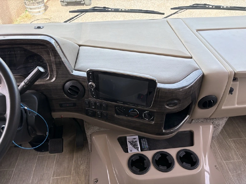 2021 THOR MOTOR COACH MIRAMAR 35 2