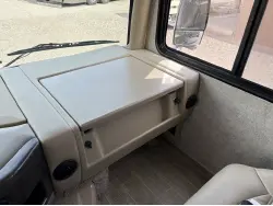 2021 THOR MOTOR COACH MIRAMAR 35 2
