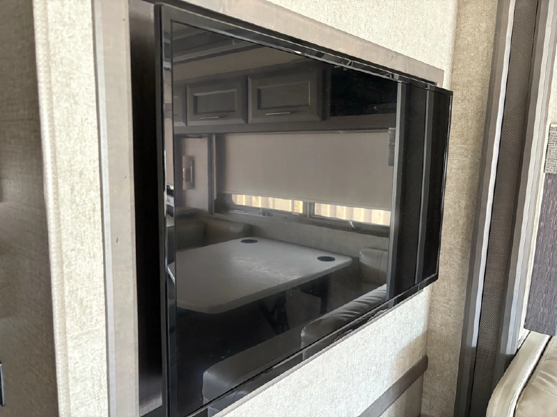 2021 THOR MOTOR COACH MIRAMAR 35 2