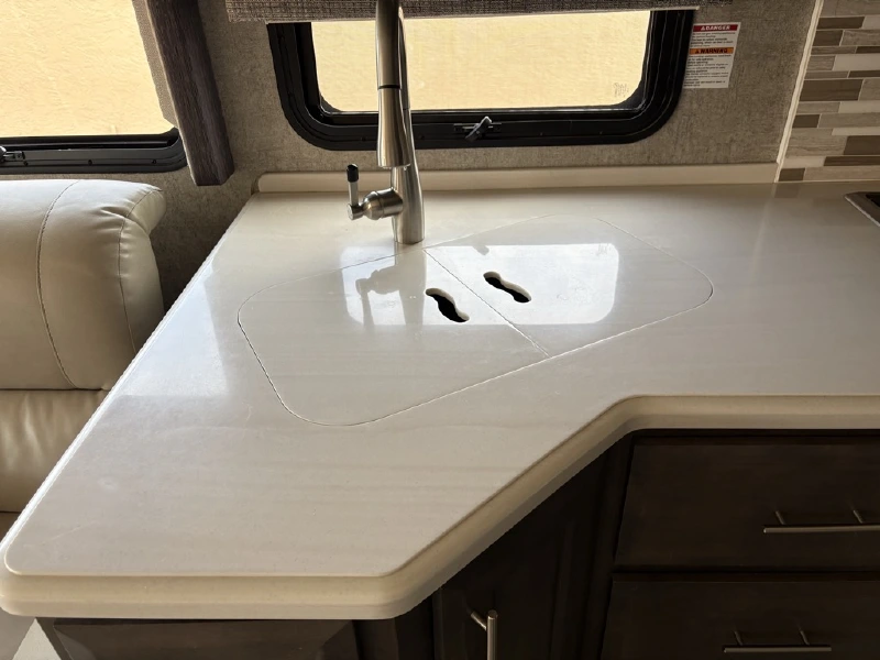 2021 THOR MOTOR COACH MIRAMAR 35 2