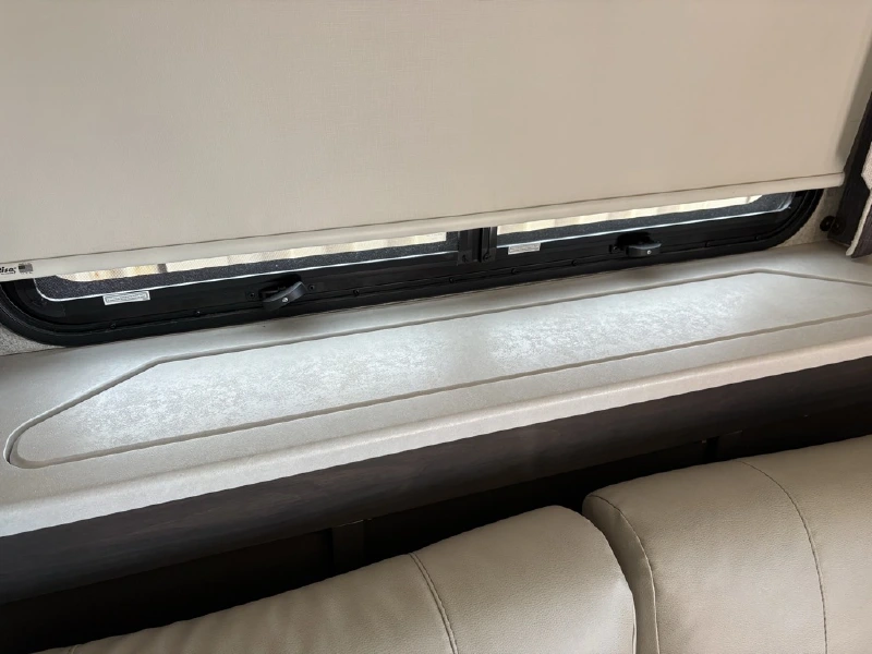 2021 THOR MOTOR COACH MIRAMAR 35 2