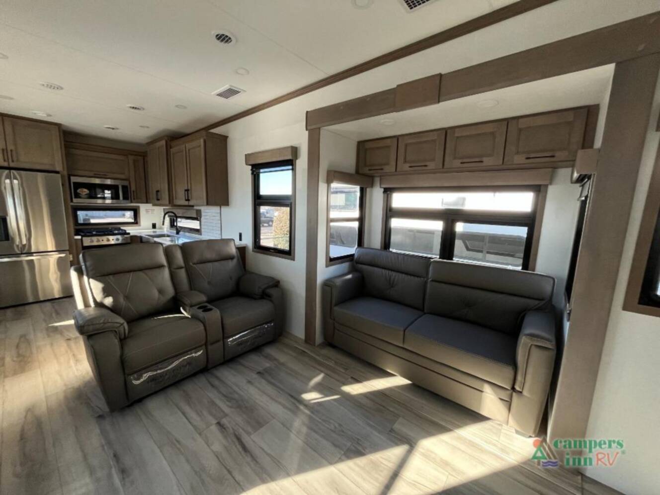 A photo of this 2026 Kz Durango Gold 391RKF