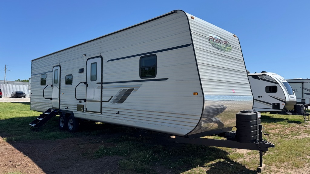 2025 Hy-Line Enterprises Premier HY38 in carthage MO