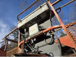 2005 JLG 600S
