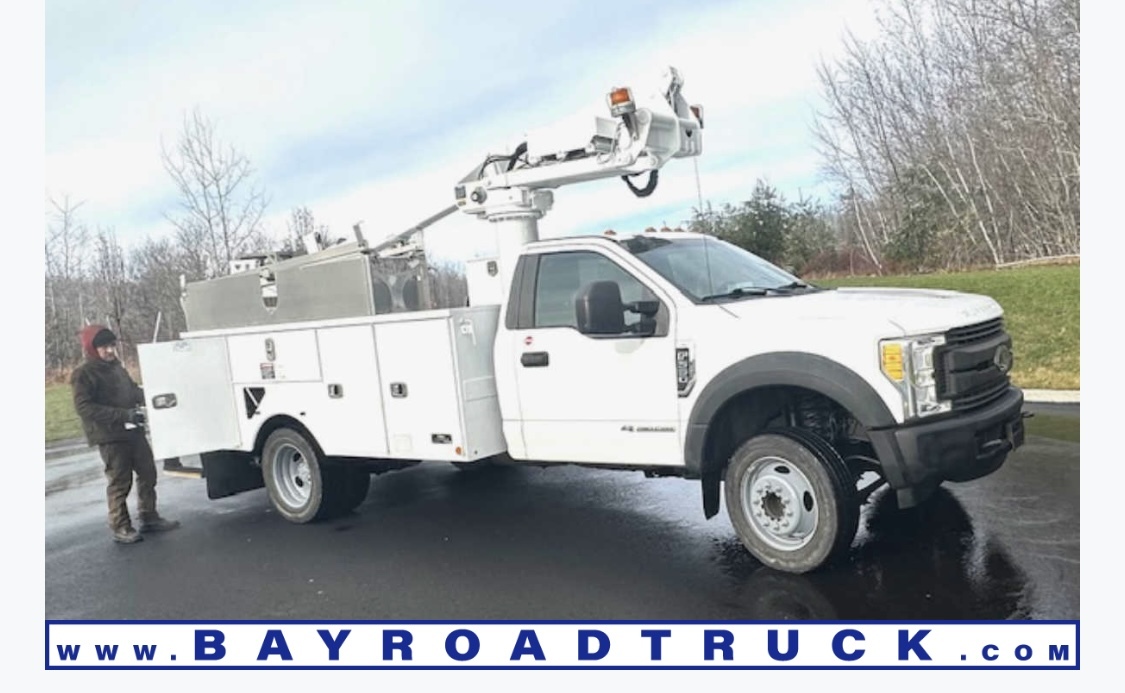 2017 FORD F550 XL in Rowley, MA