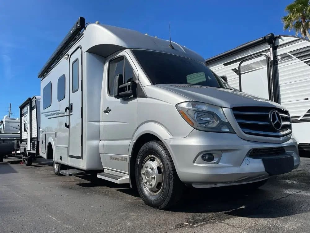 2019 Pleasure Way PLATEAU XLTS STD.MODEL in sarasota FL