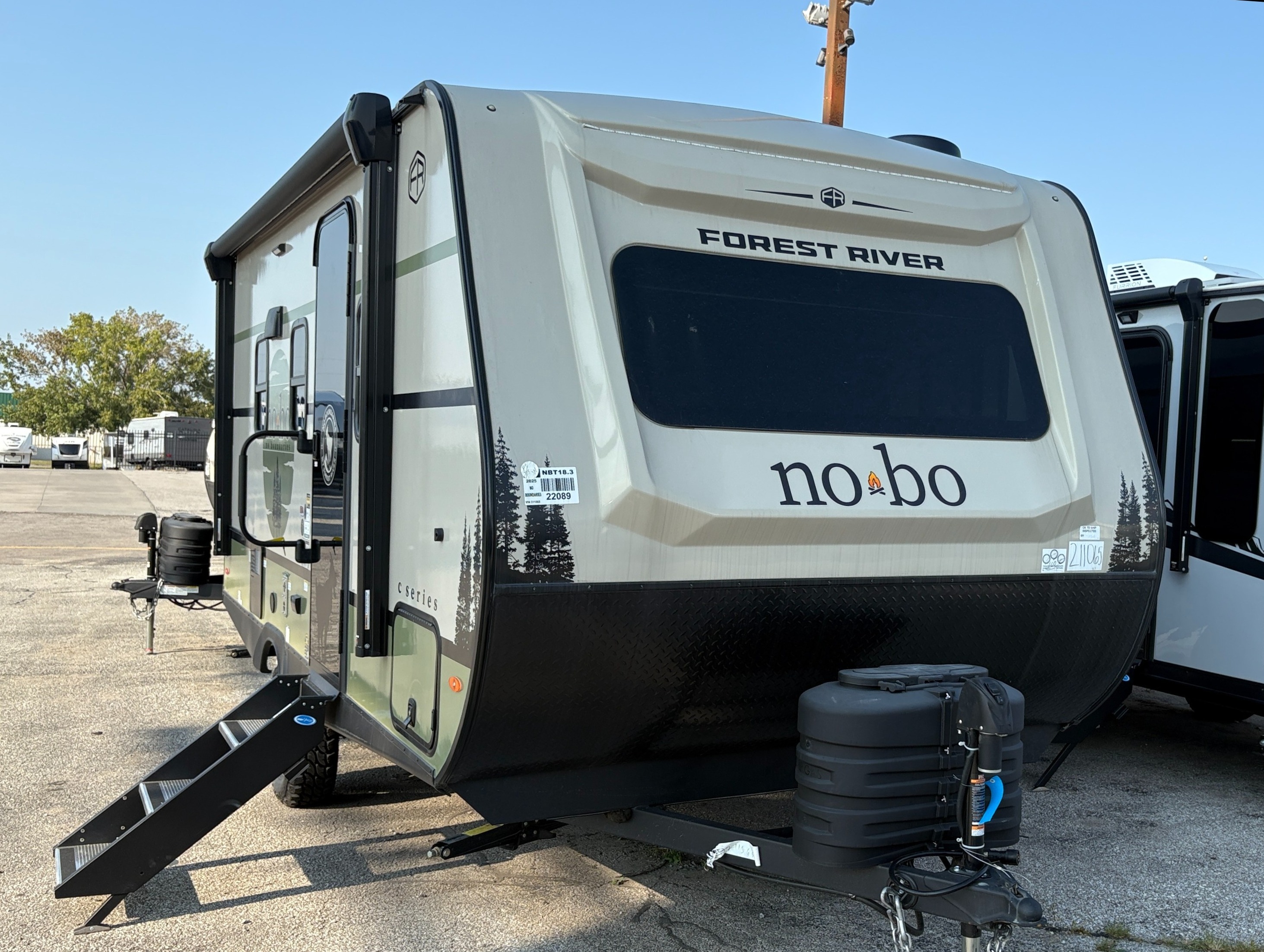 2025 Forest River No Boundaries 18 Series NB18.3 RV
