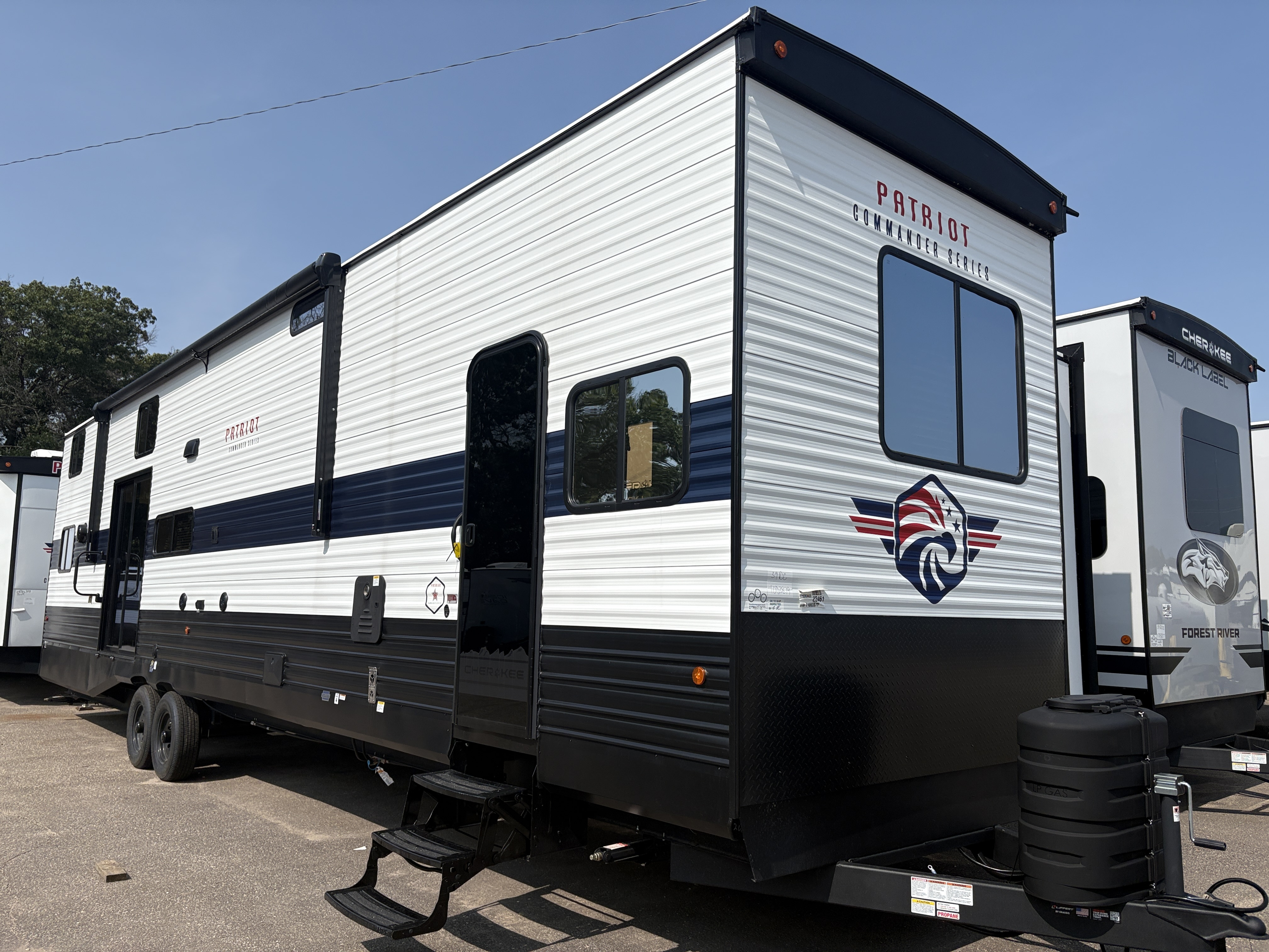 2026 Forest River Cherokee Timberwolf 39DC in shakopee MN
